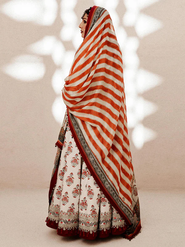 Zara Shahjahan Lawn - Image 2