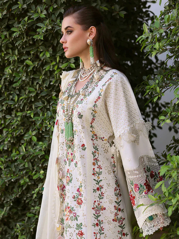 Republic Luxury Lawn - Mira - Image 4