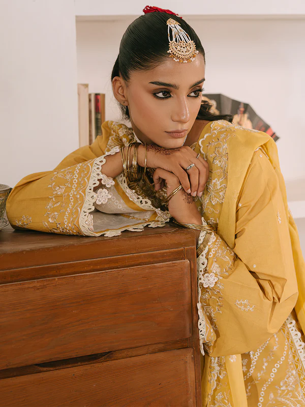 Shanaya-Zunaira | 3 PC Lawn - Image 3